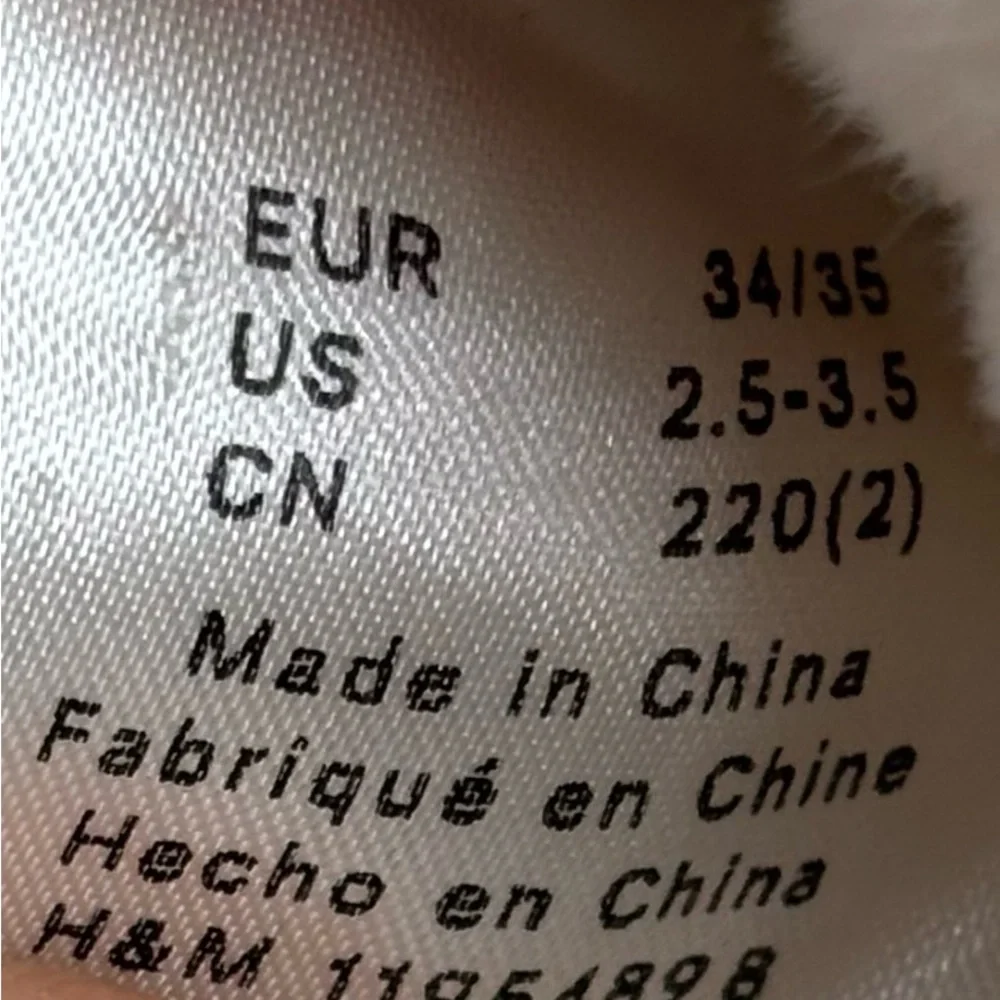 H&M adorable cozy